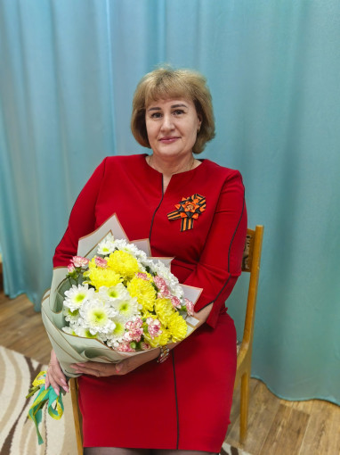 Поздравляем с юбилеем нашу заведующую Людмилу Константиновну! Поздравляем с юбилеем нашу заведующую Людмилу Константиновну!.